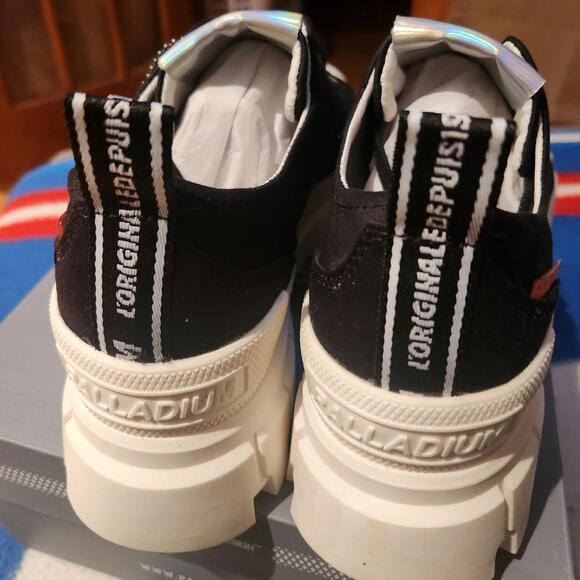 Palladium Womens Revolt Lo TX Platform Sneakers Black LaceUp Shoes Sz 6.5 Chunky - Picture 7 of 9